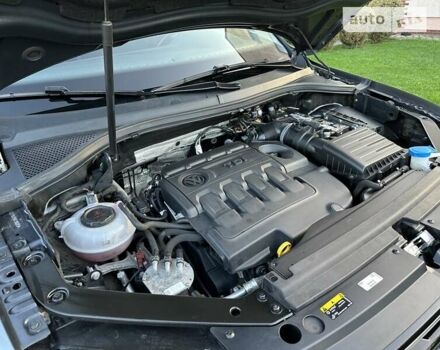 Сірий Фольксваген Тігуан, об'ємом двигуна 1.98 л та пробігом 174 тис. км за 28950 $, фото 60 на Automoto.ua