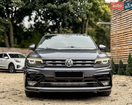 Сірий Фольксваген Тігуан, об'ємом двигуна 1.98 л та пробігом 230 тис. км за 27700 $, фото 9 на Automoto.ua