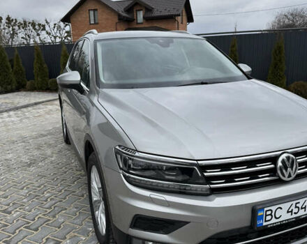 Серый Фольксваген Тигуан, объемом двигателя 2 л и пробегом 87 тыс. км за 23900 $, фото 43 на Automoto.ua