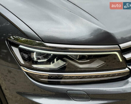 Сірий Фольксваген Тігуан, об'ємом двигуна 1.98 л та пробігом 230 тис. км за 27700 $, фото 42 на Automoto.ua