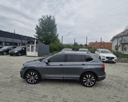 Серый Фольксваген Тигуан, объемом двигателя 2 л и пробегом 213 тыс. км за 21800 $, фото 15 на Automoto.ua