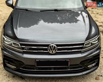 Сірий Фольксваген Тігуан, об'ємом двигуна 1.98 л та пробігом 230 тис. км за 27700 $, фото 29 на Automoto.ua