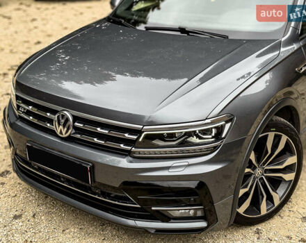 Сірий Фольксваген Тігуан, об'ємом двигуна 1.98 л та пробігом 230 тис. км за 27700 $, фото 32 на Automoto.ua