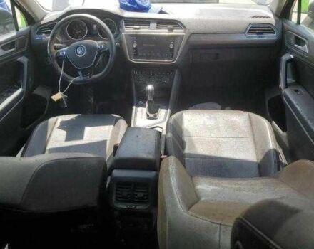 Серый Фольксваген Тигуан, объемом двигателя 2 л и пробегом 104 тыс. км за 4200 $, фото 7 на Automoto.ua