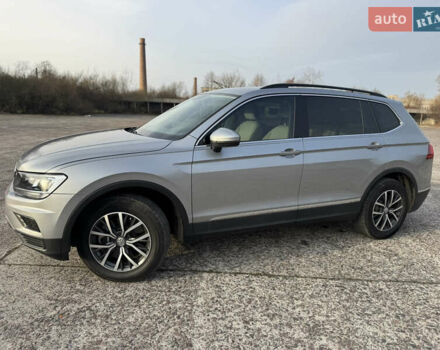 Серый Фольксваген Тигуан, объемом двигателя 1.98 л и пробегом 110 тыс. км за 17900 $, фото 44 на Automoto.ua