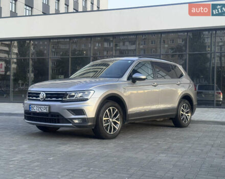 Серый Фольксваген Тигуан, объемом двигателя 1.98 л и пробегом 72 тыс. км за 23900 $, фото 24 на Automoto.ua