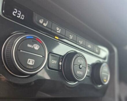 Серый Фольксваген Тигуан, объемом двигателя 2 л и пробегом 213 тыс. км за 21800 $, фото 17 на Automoto.ua