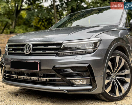 Сірий Фольксваген Тігуан, об'ємом двигуна 1.98 л та пробігом 230 тис. км за 27700 $, фото 30 на Automoto.ua