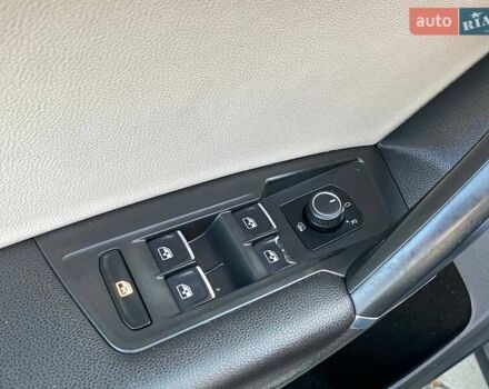 Сірий Фольксваген Тігуан, об'ємом двигуна 1.98 л та пробігом 154 тис. км за 18500 $, фото 12 на Automoto.ua