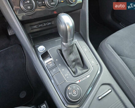 Серый Фольксваген Тигуан, объемом двигателя 2 л и пробегом 143 тыс. км за 29500 $, фото 42 на Automoto.ua