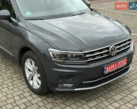 Серый Фольксваген Тигуан, объемом двигателя 2 л и пробегом 143 тыс. км за 29500 $, фото 15 на Automoto.ua