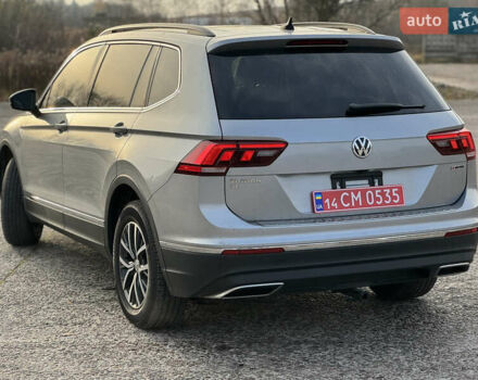 Серый Фольксваген Тигуан, объемом двигателя 1.98 л и пробегом 110 тыс. км за 17900 $, фото 7 на Automoto.ua
