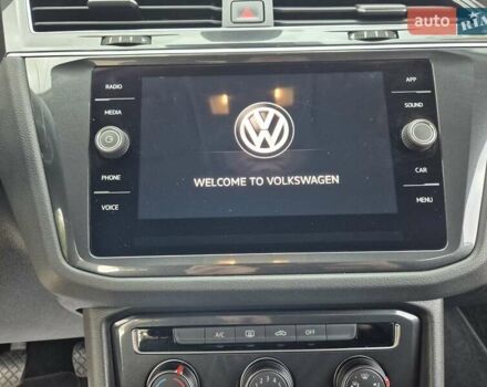 Серый Фольксваген Тигуан, объемом двигателя 1.98 л и пробегом 118 тыс. км за 20999 $, фото 50 на Automoto.ua