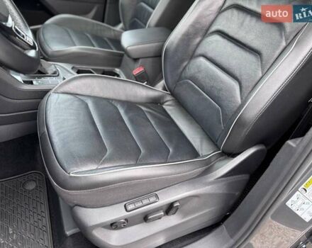 Серый Фольксваген Тигуан, объемом двигателя 1.98 л и пробегом 101 тыс. км за 24999 $, фото 28 на Automoto.ua