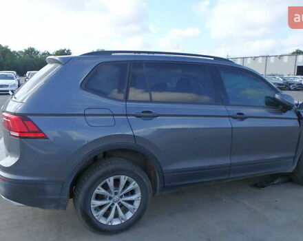 Сірий Фольксваген Тігуан, об'ємом двигуна 2 л та пробігом 74 тис. км за 11390 $, фото 22 на Automoto.ua