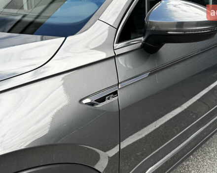 Серый Фольксваген Тигуан, объемом двигателя 1.98 л и пробегом 76 тыс. км за 32000 $, фото 12 на Automoto.ua