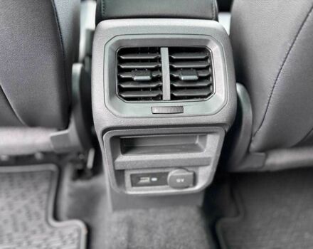 Серый Фольксваген Тигуан, объемом двигателя 2 л и пробегом 100 тыс. км за 24999 $, фото 17 на Automoto.ua