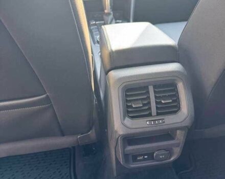 Сірий Фольксваген Тігуан, об'ємом двигуна 2 л та пробігом 103 тис. км за 13000 $, фото 11 на Automoto.ua