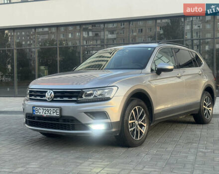 Серый Фольксваген Тигуан, объемом двигателя 1.98 л и пробегом 72 тыс. км за 23900 $, фото 34 на Automoto.ua