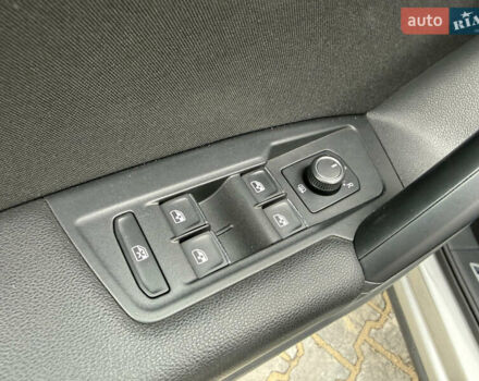 Серый Фольксваген Тигуан, объемом двигателя 2 л и пробегом 87 тыс. км за 23900 $, фото 57 на Automoto.ua