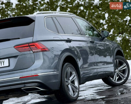 Серый Фольксваген Тигуан, объемом двигателя 2 л и пробегом 241 тыс. км за 26999 $, фото 42 на Automoto.ua