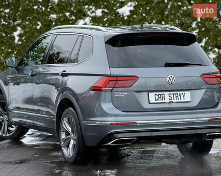 Серый Фольксваген Тигуан, объемом двигателя 2 л и пробегом 241 тыс. км за 26999 $, фото 27 на Automoto.ua
