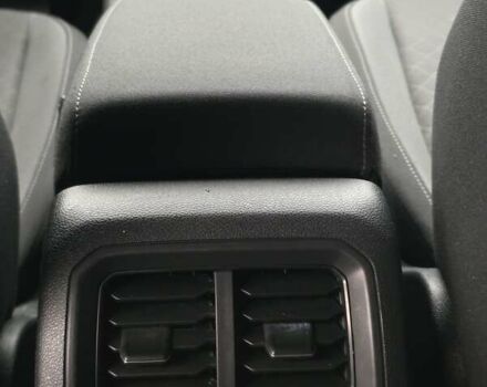 Серый Фольксваген Тигуан, объемом двигателя 2 л и пробегом 186 тыс. км за 14849 $, фото 34 на Automoto.ua