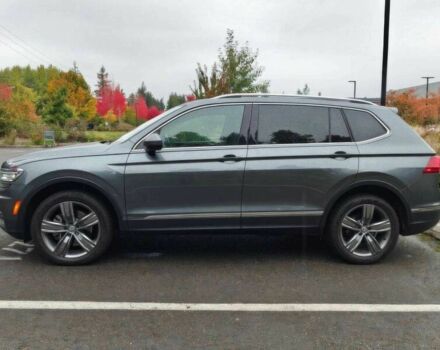 Сірий Фольксваген Тігуан, об'ємом двигуна 2 л та пробігом 33 тис. км за 15100 $, фото 1 на Automoto.ua