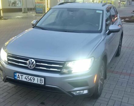 Серый Фольксваген Тигуан, объемом двигателя 2 л и пробегом 73 тыс. км за 21000 $, фото 6 на Automoto.ua