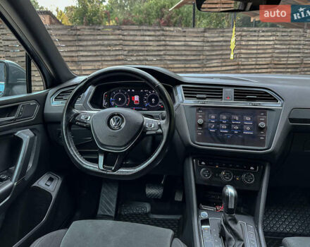 Сірий Фольксваген Тігуан, об'ємом двигуна 1.98 л та пробігом 230 тис. км за 27700 $, фото 107 на Automoto.ua