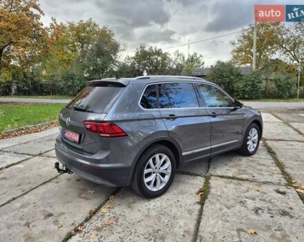 Серый Фольксваген Тигуан, объемом двигателя 1.98 л и пробегом 118 тыс. км за 20999 $, фото 3 на Automoto.ua