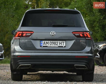 Серый Фольксваген Тигуан, объемом двигателя 1.98 л и пробегом 63 тыс. км за 19250 $, фото 12 на Automoto.ua