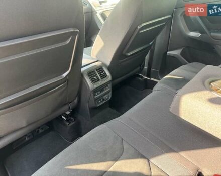 Серый Фольксваген Тигуан, объемом двигателя 1.97 л и пробегом 111 тыс. км за 32000 $, фото 12 на Automoto.ua