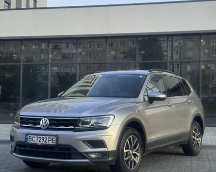 Серый Фольксваген Тигуан, объемом двигателя 1.98 л и пробегом 72 тыс. км за 23900 $, фото 5 на Automoto.ua