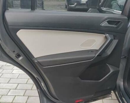 Сірий Фольксваген Тігуан, об'ємом двигуна 1.98 л та пробігом 179 тис. км за 17300 $, фото 21 на Automoto.ua