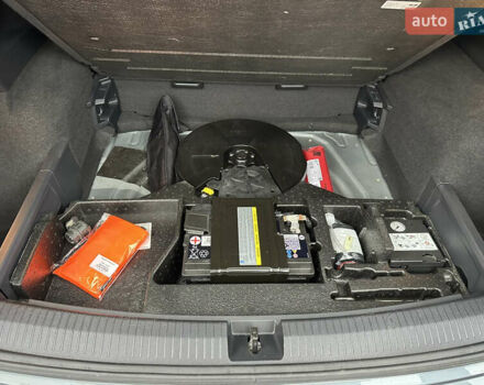 Серый Фольксваген Тигуан, объемом двигателя 1.97 л и пробегом 230 тыс. км за 27100 $, фото 40 на Automoto.ua