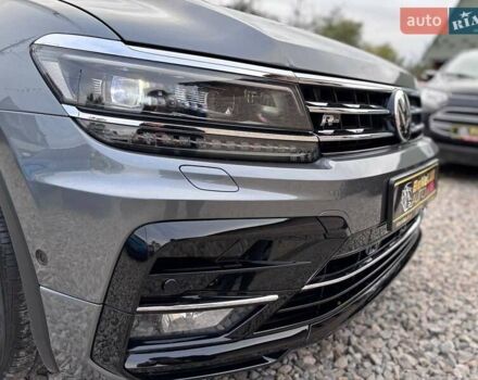 Серый Фольксваген Тигуан, объемом двигателя 1.98 л и пробегом 101 тыс. км за 24999 $, фото 6 на Automoto.ua