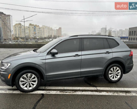 Серый Фольксваген Тигуан, объемом двигателя 2 л и пробегом 65 тыс. км за 18200 $, фото 7 на Automoto.ua
