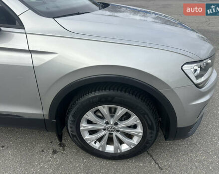 Серый Фольксваген Тигуан, объемом двигателя 1.97 л и пробегом 110 тыс. км за 24999 $, фото 13 на Automoto.ua