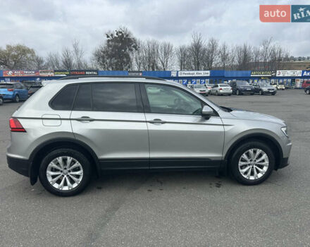 Серый Фольксваген Тигуан, объемом двигателя 1.97 л и пробегом 110 тыс. км за 24999 $, фото 65 на Automoto.ua