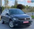 Сірий Фольксваген Тігуан, об'ємом двигуна 1.98 л та пробігом 231 тис. км за 22500 $, фото 1 на Automoto.ua