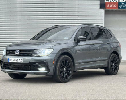 Серый Фольксваген Тигуан, объемом двигателя 1.98 л и пробегом 98 тыс. км за 24900 $, фото 4 на Automoto.ua