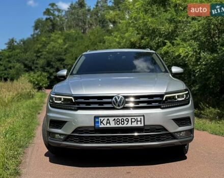 Серый Фольксваген Тигуан, объемом двигателя 1.98 л и пробегом 103 тыс. км за 31000 $, фото 11 на Automoto.ua