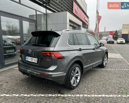 Серый Фольксваген Тигуан, объемом двигателя 1.97 л и пробегом 153 тыс. км за 27990 $, фото 12 на Automoto.ua
