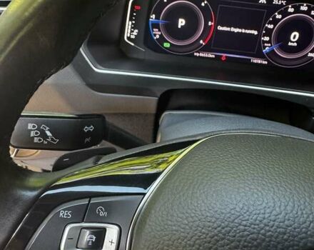 Серый Фольксваген Тигуан, объемом двигателя 1.98 л и пробегом 103 тыс. км за 31000 $, фото 41 на Automoto.ua