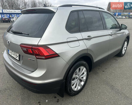 Серый Фольксваген Тигуан, объемом двигателя 1.97 л и пробегом 110 тыс. км за 24999 $, фото 32 на Automoto.ua