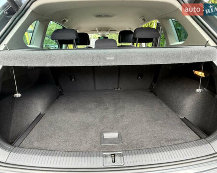 Сірий Фольксваген Тігуан, об'ємом двигуна 1.97 л та пробігом 250 тис. км за 25999 $, фото 64 на Automoto.ua