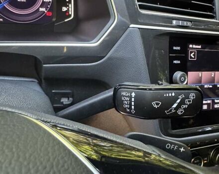 Серый Фольксваген Тигуан, объемом двигателя 1.98 л и пробегом 103 тыс. км за 31000 $, фото 45 на Automoto.ua