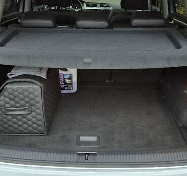 Сірий Фольксваген Тігуан, об'ємом двигуна 1.97 л та пробігом 113 тис. км за 29999 $, фото 15 на Automoto.ua