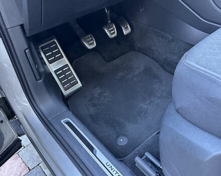 Серый Фольксваген Тигуан, объемом двигателя 1.97 л и пробегом 144 тыс. км за 26000 $, фото 10 на Automoto.ua